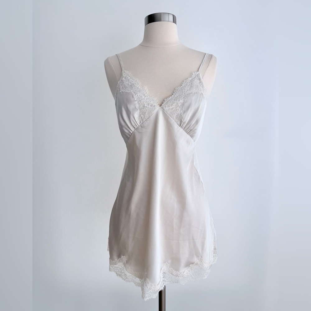 Abercrombie & Fitch Cream Lace Nightie